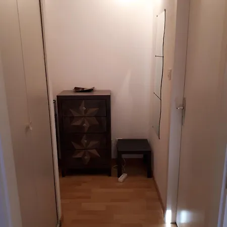 Apartment Escapade A